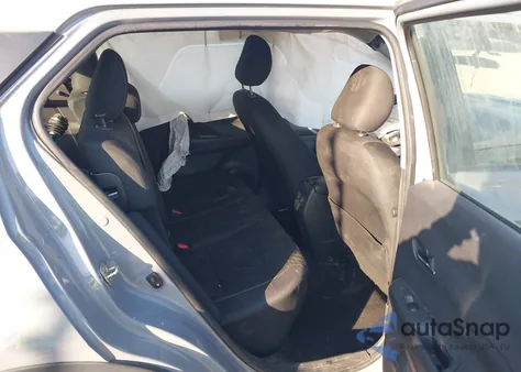 2021 Nissan Kicks Sv Xtronic Cvt z USA, uszkodzony, nr VIN 3N1CP5CV3ML498669